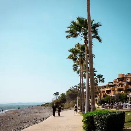 Luxury Urban Oasis With Sea View * Estepona