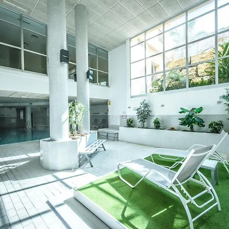 Luxury Urban Oasis With Sea View Estepona